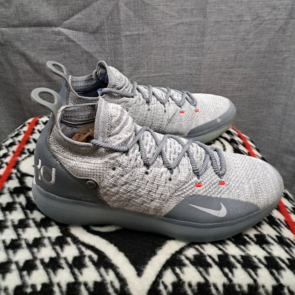 %Men's Nike KD 11 Basketball Shoes A02604-002 Gray Size 13 Durant A8 - Picture 2 of 14